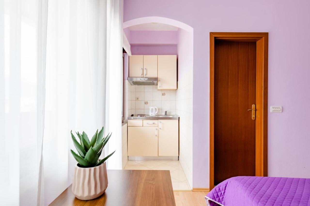 Kaštela Apartments Mara מראה חיצוני תמונה